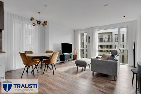 Grensásvegur 1, Reykjavík