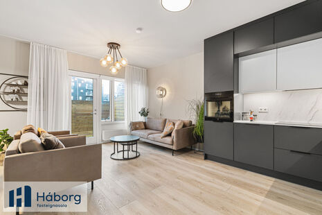 Rökkvatjörn 6D, Reykjavík