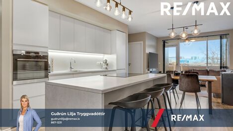 Álalind 2, Kópavogur