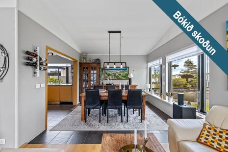 Þverholt 7, Reykjanesbær