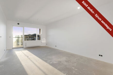 Úugata 8 (103), Mosfellsbær