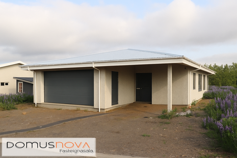 Háimelur 6, Akranes