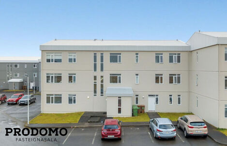 Heiðarholt 30, Reykjanesbær