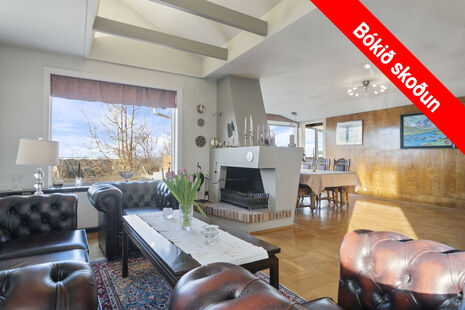 Vesturbrún 12, Reykjavík